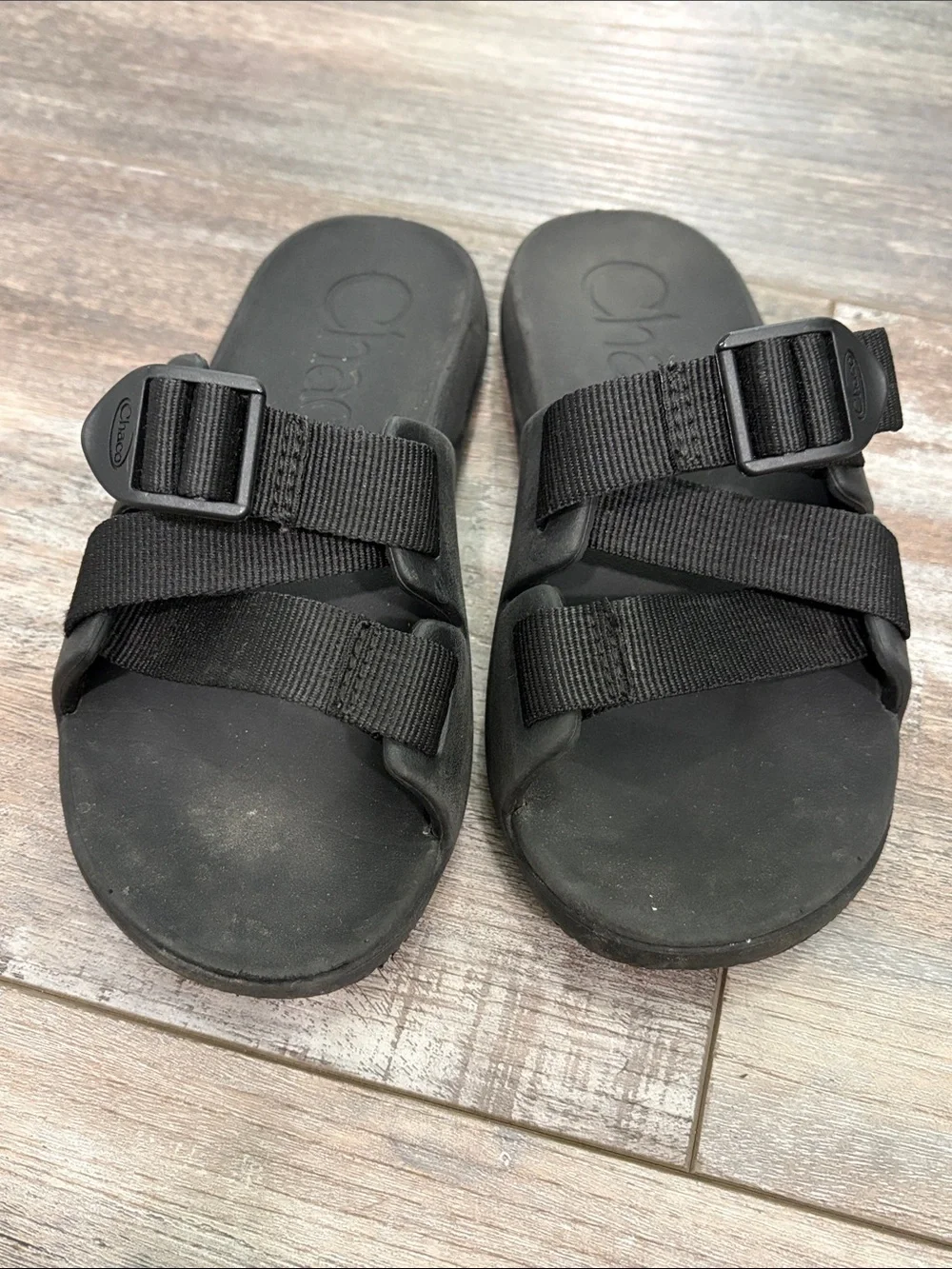 Chaco preowned slides